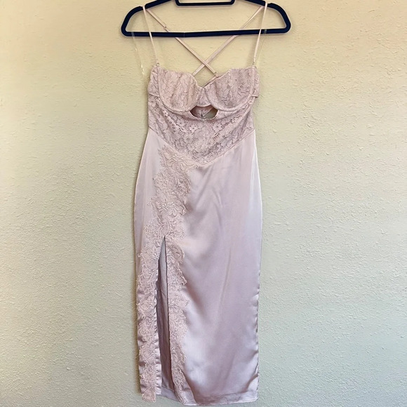 HOUSE OF CB 'Georgia' Crystal Satin and Lace Midi Dress cutout Size M NWOT - Picture 6 of 16